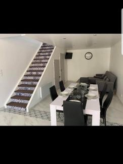 Hannonville-sous-les-Cotes Apartment | Détente sous les Côtes baignoire balnéo