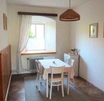 Broumov House | Dům u Kříže
