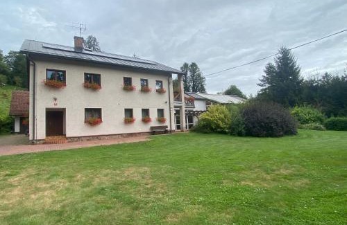 Rudnik u Vrchlabi Villa | Dům U potoka