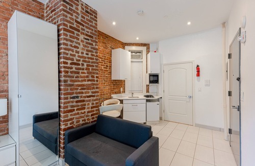 East Harlem Apartment | (D) Loft Studio Just Off Park Ave.