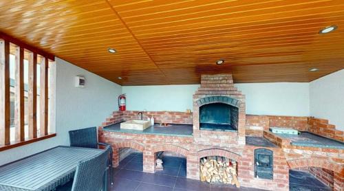 Tohanu Nou Villa | D&M Family Residence Bran 1