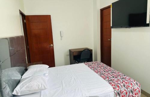 Tumbes Hotel | D'Marko