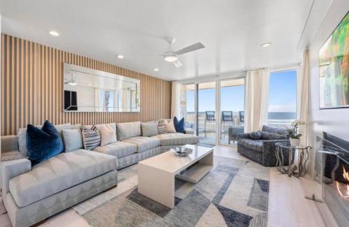 Townsite House | D22 - SeaLuxe
