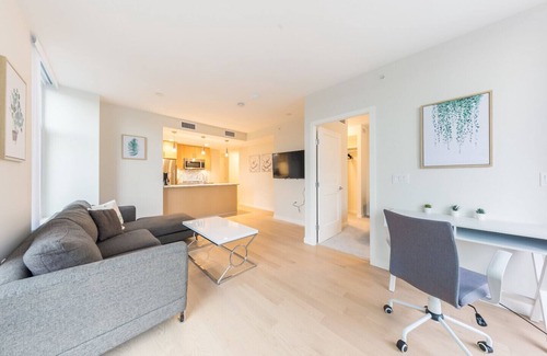 Southeast False Creek Condo | D5 - 2 bedroom in Olympic Village