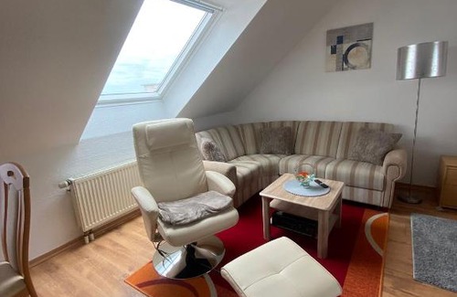 Freiimfelde - Kanenaer Weg Apartment | Dachgeschoss Apartment mit Ausblick