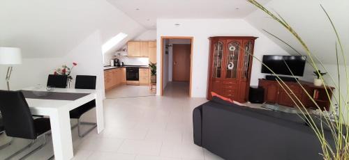 Ost Apartment | Dachgeschosswohnung
