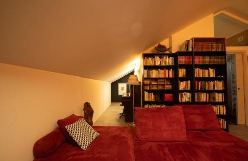 Moncalieri Apartment | Dada House by Holiday World