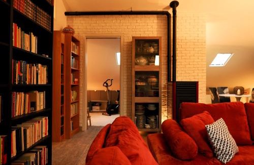 Moncalieri Apartment | Dada House by Holiday World