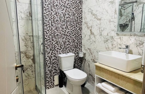 Zugdidi Hotel | DADIANI Inn