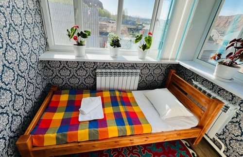 Naryn House | DADOW Guesthouse