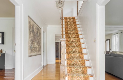Greenville House | Daffodil by AvantStay | Countryside Retreat in Historic Home w/ Large Backyard