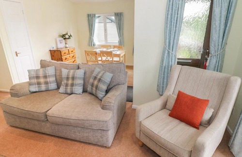 Eardisland House | Daffodil