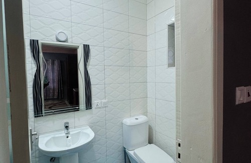 Tema Hotel | Dafika Lodge