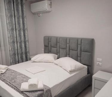 Ksamil Apartment | Dafillo Apartments