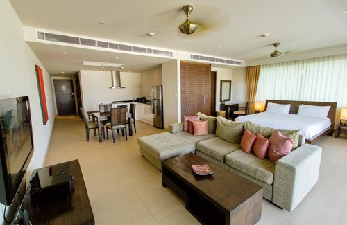 Rawai Apartment | Dahlia 2 Bedroom Amazing Seaview