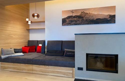 Schroecken Apartment | Dahoam - neue Ferienwohnung mit Kamin und Sauna