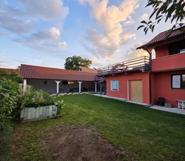 Porumbacu de Jos House | Dai Nonni