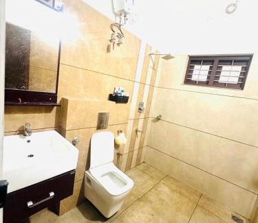 Neyyattinkara House | DairyKing Farmhouse