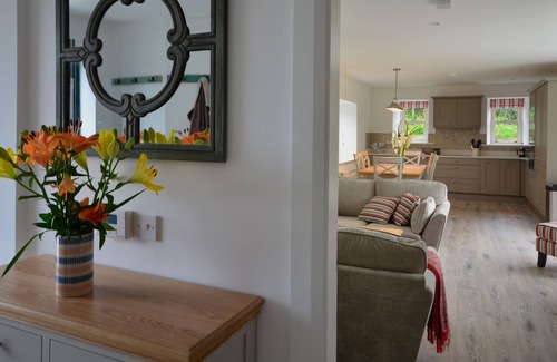 Bothar Bui House | Daisy 2 bedroom house VRBO