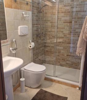 Zona XXXIII Acilia Sud Apartment | Daisy House