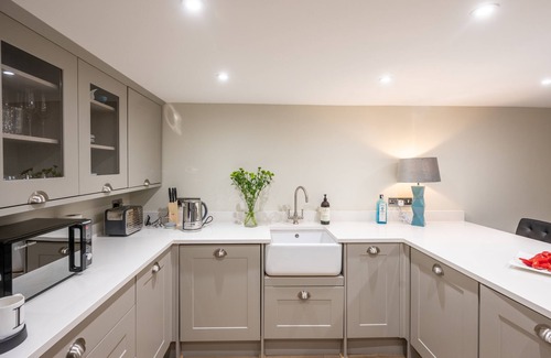 South Creake Cottage | Daisy's Place - LUXURY in the Creakes. Period flint cottage with ultra stylish interior, two beds