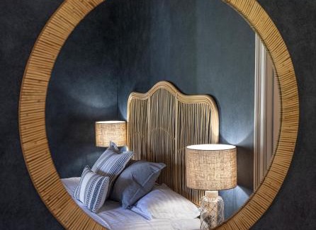 Whitfield Hotel | Dal Zotto Homestead & Petite Retreats