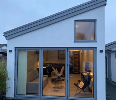 Gislov House | Dalabadets guesthouse