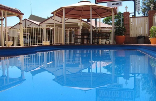 Dalby Hotel | Dalby Mid Town Motor Inn