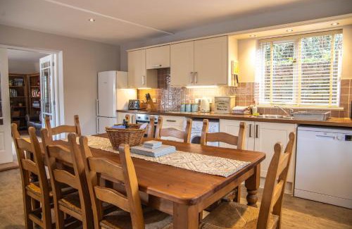 Ironbridge House | Dale Cottage
