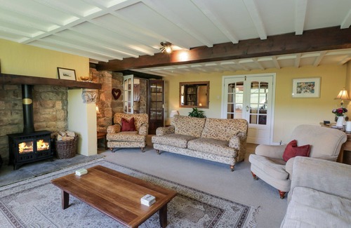 Great Fryup Dale House | DALE VIEW, pet friendly, character holiday cottage in Lealholm
