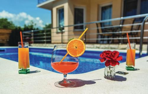 Primorski Dolac House | Dalmatian village charm - spacious villa with pool near Trogir
