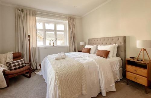 Hokitika House | Dalton Cottage