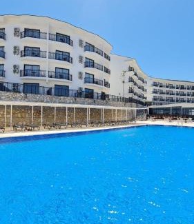 Datca City Center Hotel | Dalya Resort Aqua & Spa Hotel Datça