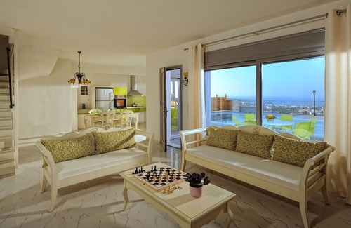 Koutouloufari Villa | Danae's Luxury Villas