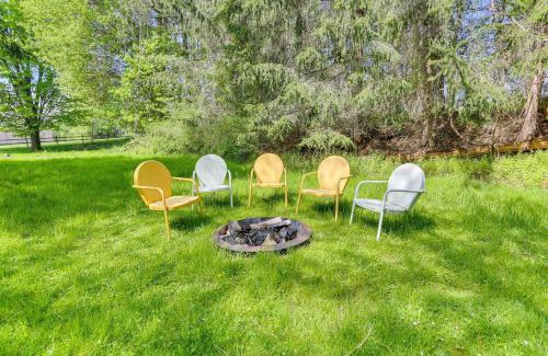 Jeffersonville House | Dancing Doe Estate - Delaware Valley Escape with Wood Stove and Hot Tub