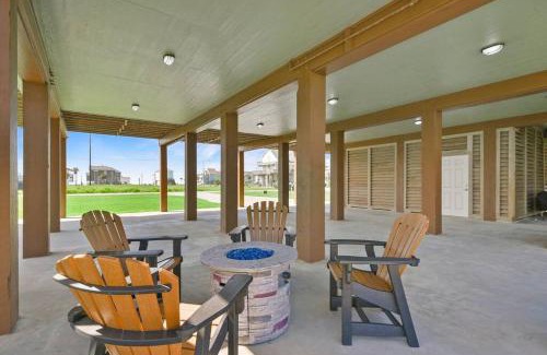 Indian Beach House | Dancing with Waves Beach House with 3 bedrooms and 2 baths