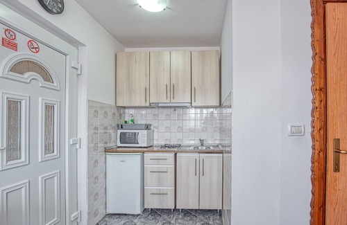 Pula Apartment | Danka with Shared Pool/One bedroom A4