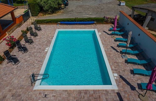 Pula Apartment | Danka with Shared Pool/One bedroom A4