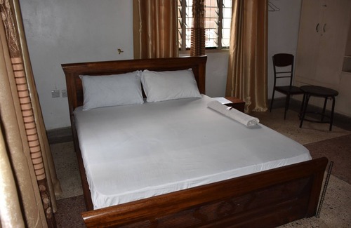 Mwananyamala Bed & Breakfast | Dar eco backpackers