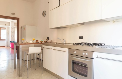 Porta Genova Apartment | DARSENA APARTMENT Milan City center - Ideal for families, 6 guests