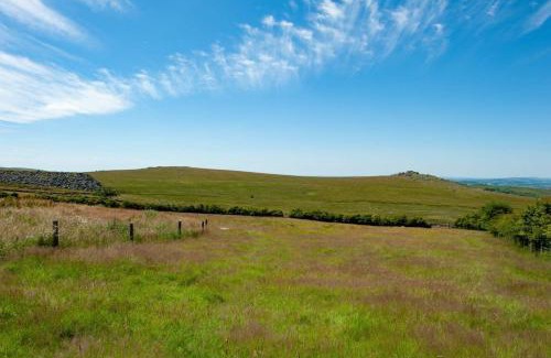 Yelverton House | Dartmoor Barn on North Hessary Tor