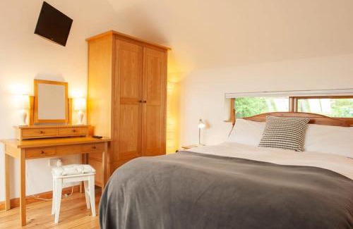 Yelverton House | Dartmoor Barn on North Hessary Tor