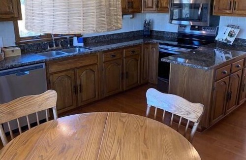 Wales Center House | Dave & Susie's Place