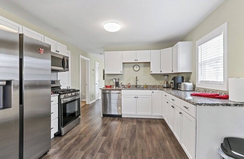 Como House | David s Vacation Escapes Cottage Sleeps 6