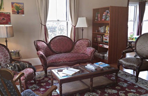 Somerville House | Davis Square Inn