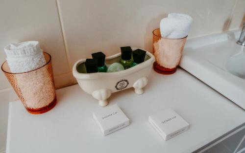 Largs House | Dawn Break Guest House