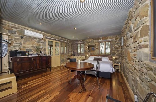 Jutland Bed & Breakfast | Dawn Cottage at 1860 Wine Country Cottages