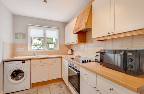 Backbarrow House | Dawn Cottage - Two Bedroom House, Sleeps 4
