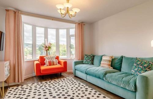 Cromford Apartment | Dawns House Cromford, Peak District, Hot Tub, for 6 - stunning views