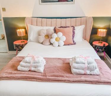 Cromford Apartment | Dawns House Cromford, Peak District, Hot Tub, for 6 - stunning views